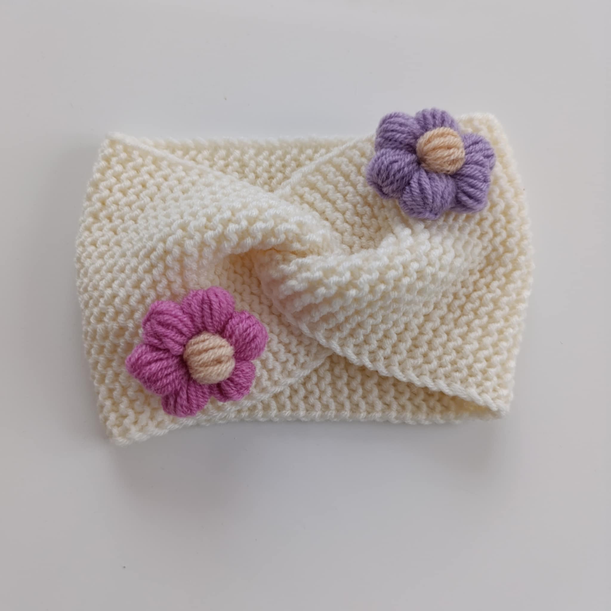 Liemenė su galvajuoste