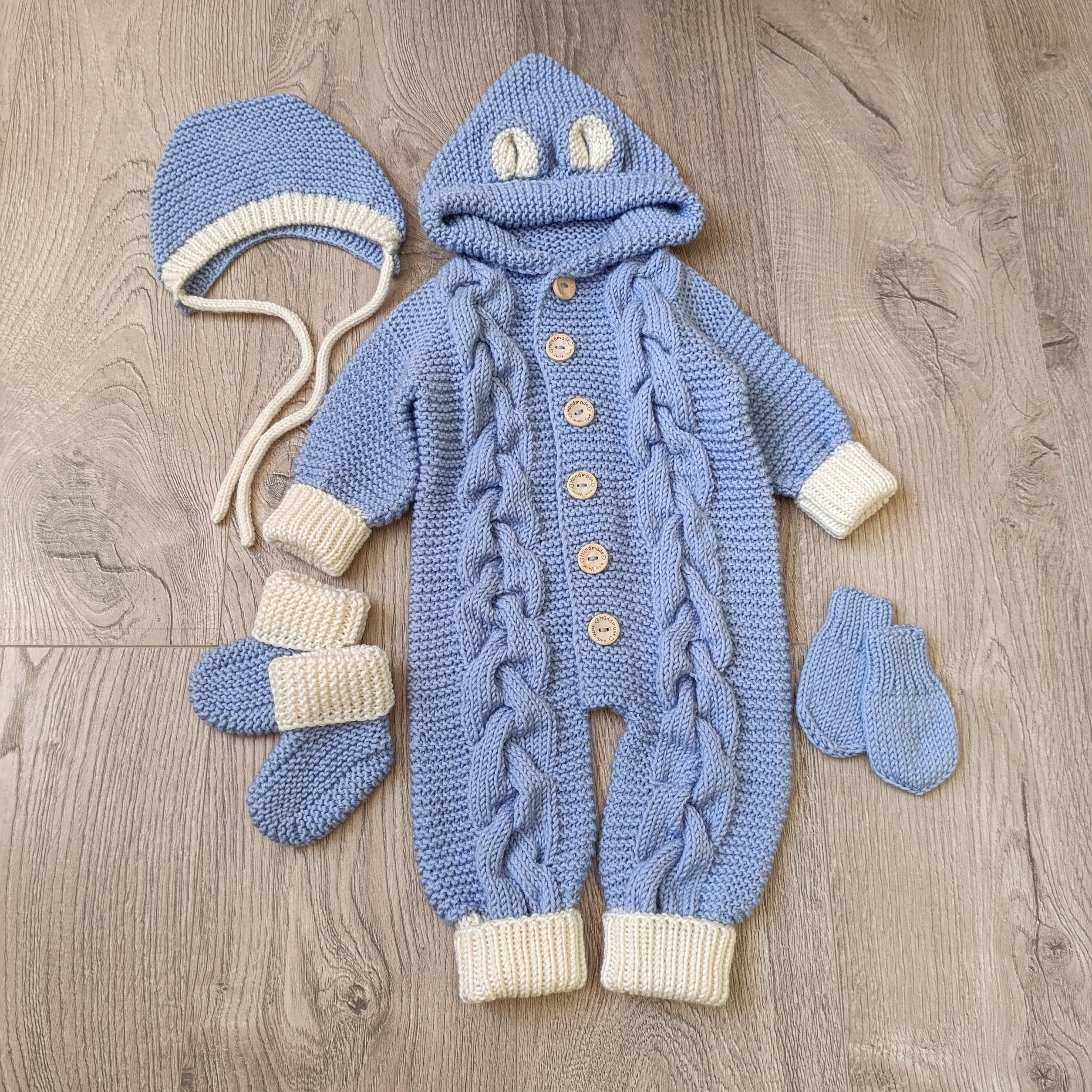 Komplektukas iš 100% merino vilnos siūliukų