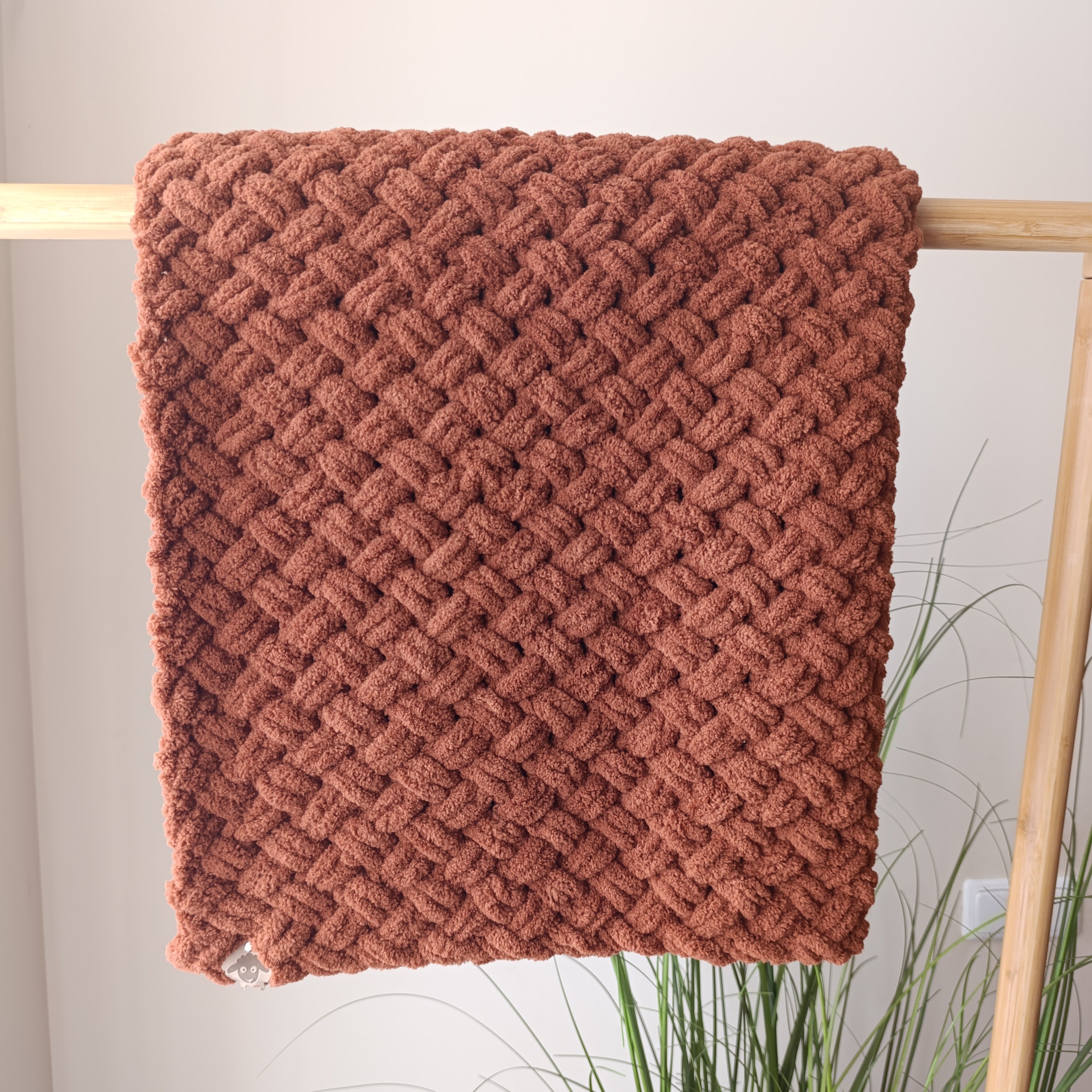 Rudas pledukas iš Alize Puffy siūlų