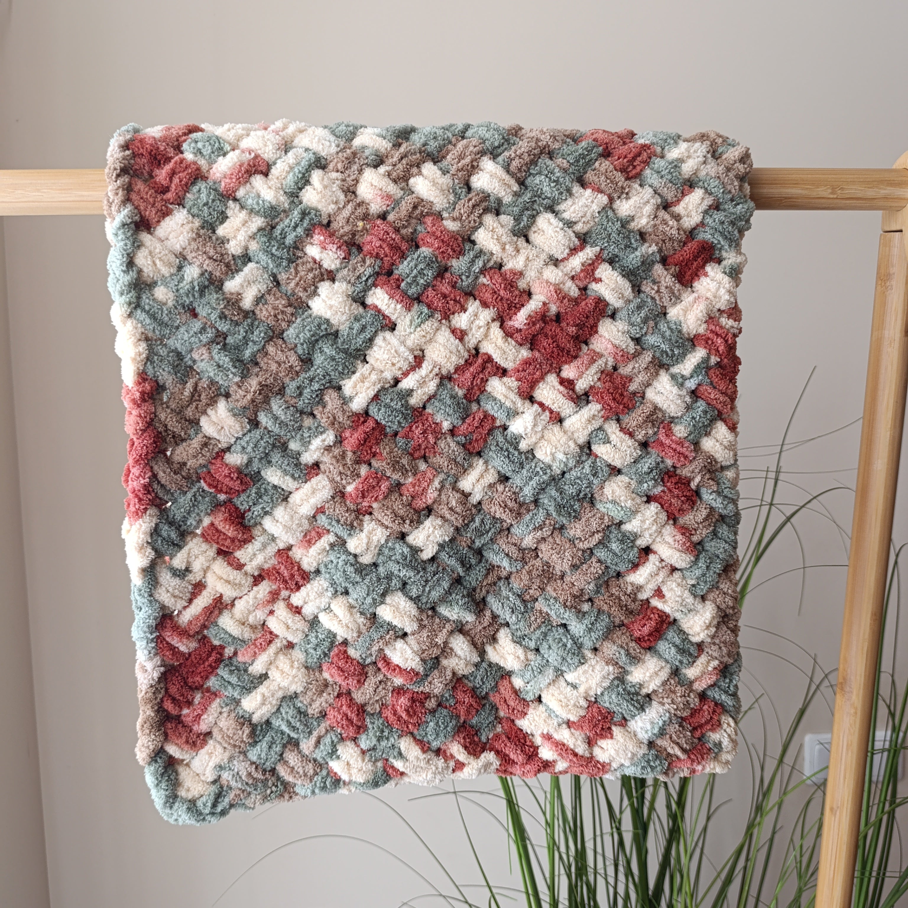 Margas pledukas iš Alize Puffy siūlų