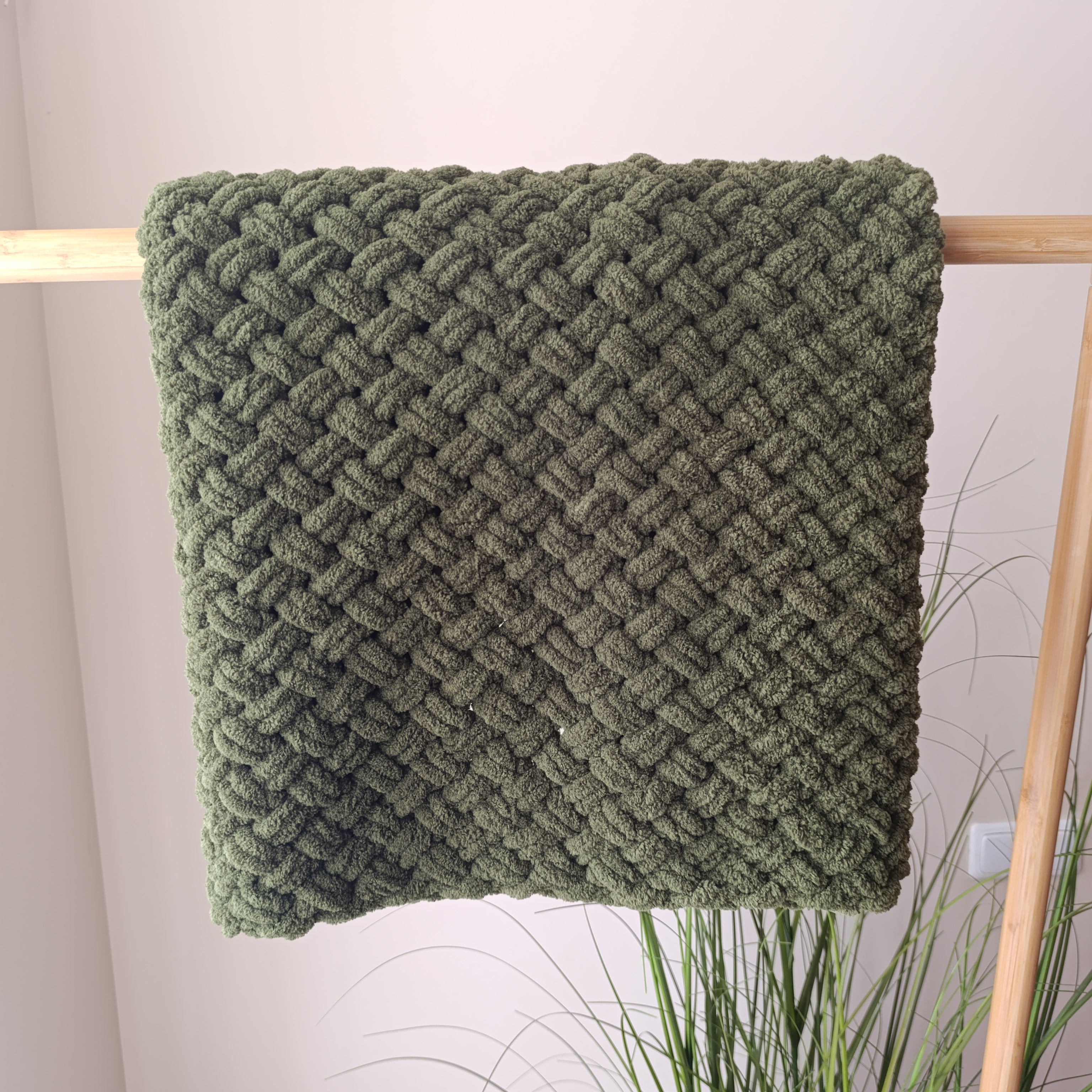 Žalias pledukas iš Alize Puffy siūlų