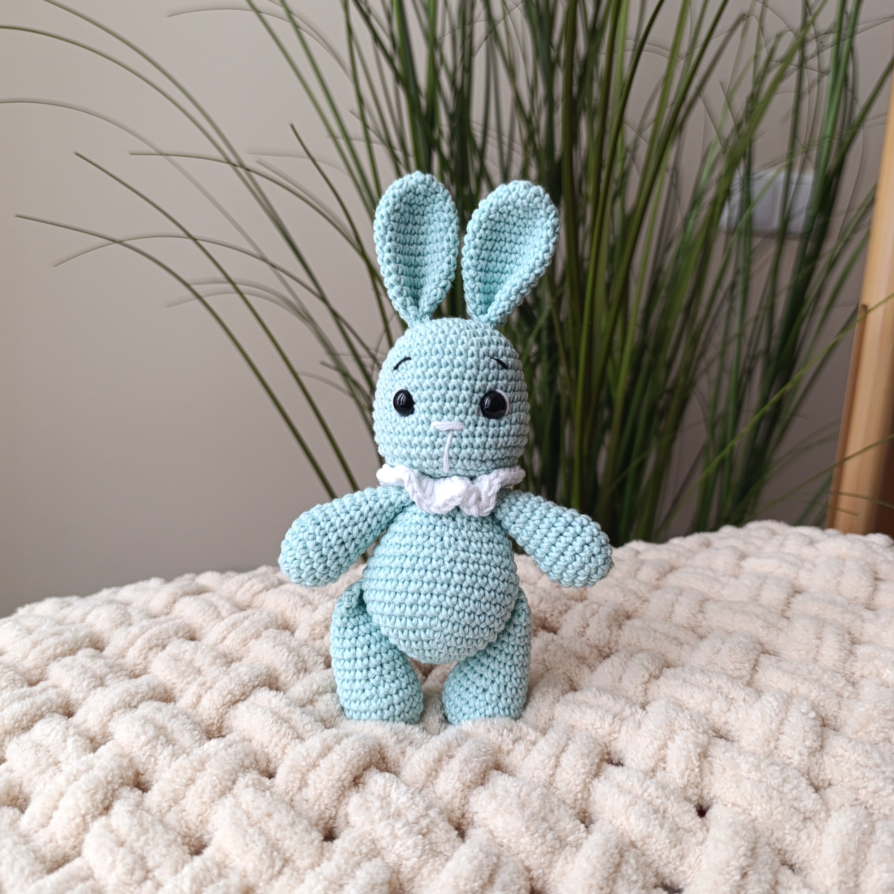 Žaisliukas zuikutis iš 100% natūralios medvilnės